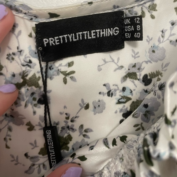 Flower print satin off the shoulder top - Picture 3 of 3